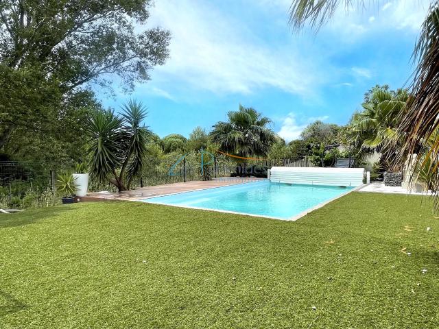 LA GRANDE MOTTE VILLA À VENDRE AVEC PISCINE