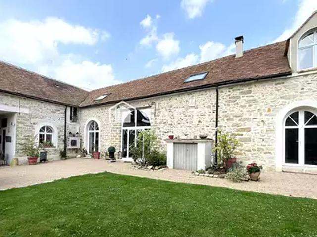 La Grande Paroisse 77130 Achat / Vente maison 8 pièces t8 parking