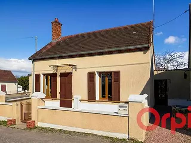 La Guerche sur l'Aubois 18150 Achat / Vente maison 2 pièces t2 jardin terrasse