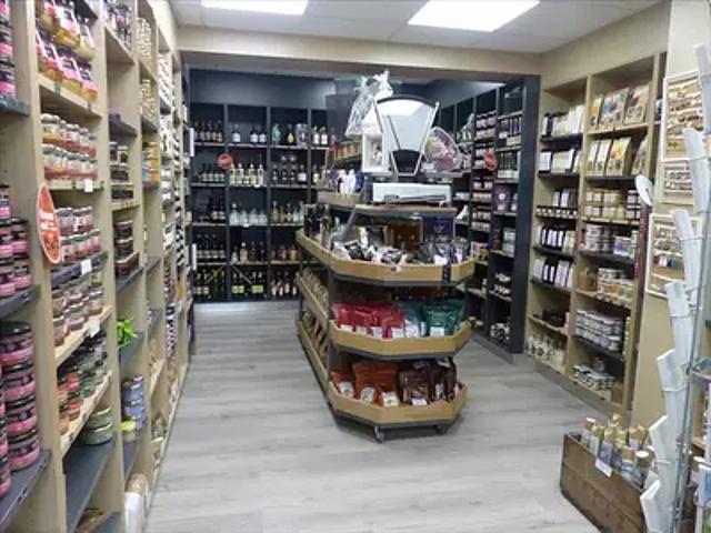 La Haye du Puits 50250 Achat / Vente divers 2 pièces