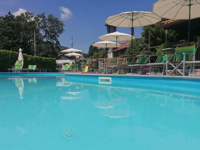 La Lanterna Swimming Pool Retreat