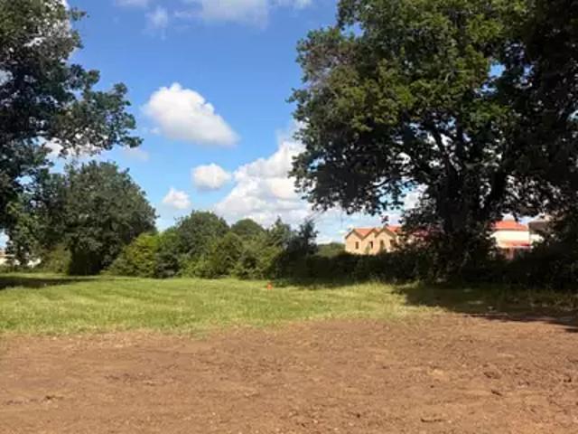 La Lande de Fronsac 33240 Programme neuf terrain neuf à vendre