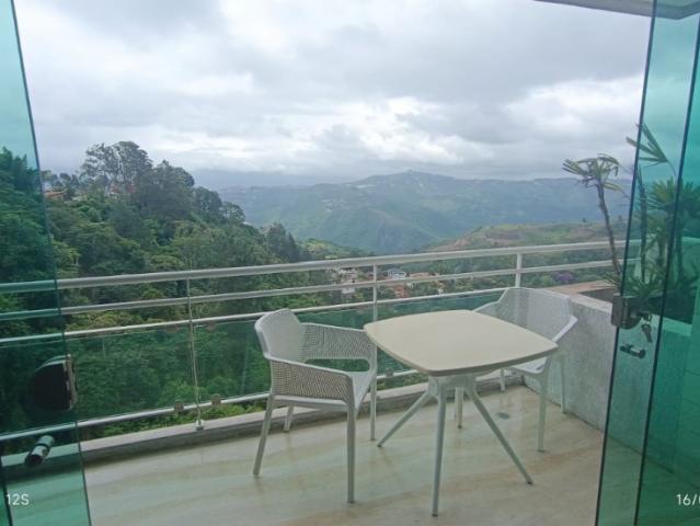 Vendo apartamento remodelado 101m2 La Lagunita 1870