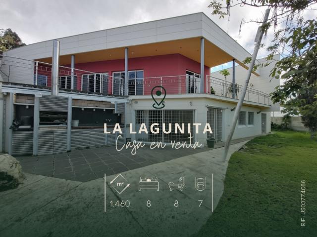 LA LAGUNITA VENTA CASA 1.100 MT2 8H/8B/7E