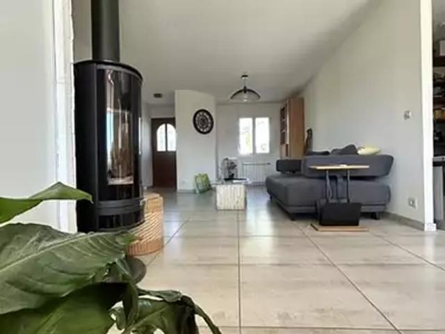 La Londe les Maures 83250 Achat / Vente maison 4 pièces t4 terrasse