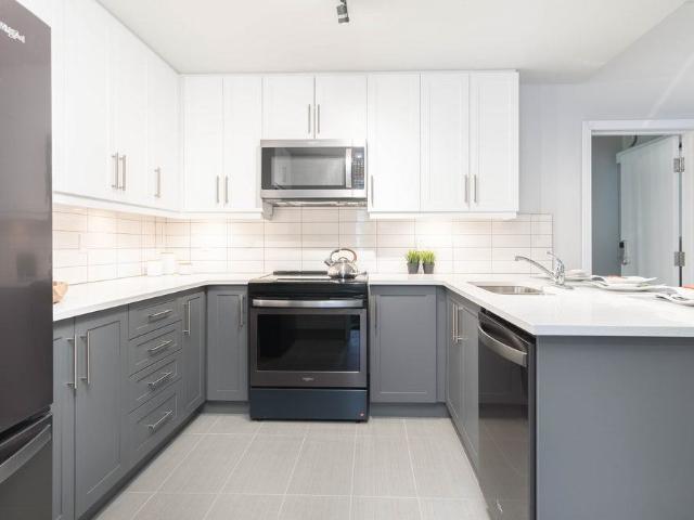 La MARQ 1 Bedroom Apartment for Rent at 1430 Rue City Councillors, Montréal, QC H3B 1B4 Quartier Ville Marie
