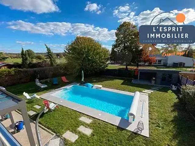 La Maxe 57140 Achat / Vente maison 9 pièces t9 piscine terrasse