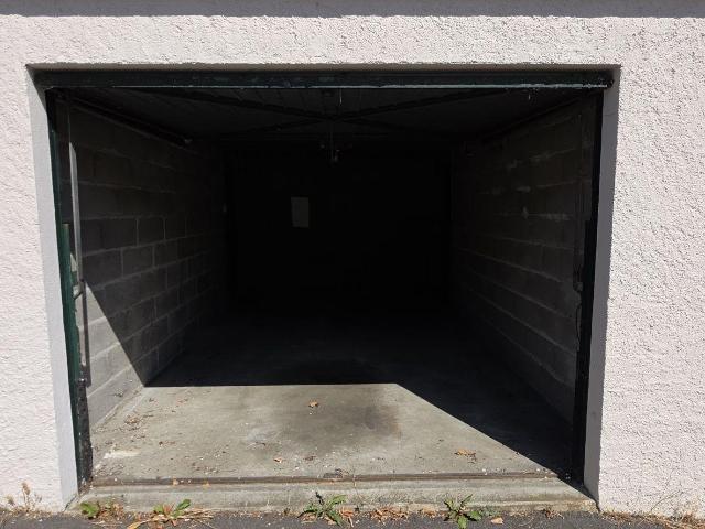 La Membrolle sur Choisille Location Parking / Garage 37