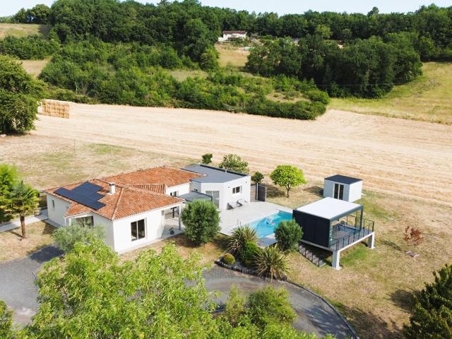La Méditerranée en Sud Charente, aux portes de la Dordogne 161m² Salles Lavalette