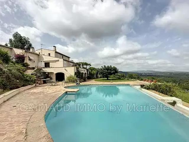 La Môle 83310 Achat / Vente maison 13 pièces t13 piscine parking