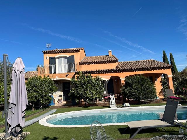 La Motte Villa de 147m2 sur un terrain de 2 000m2 avec piscin