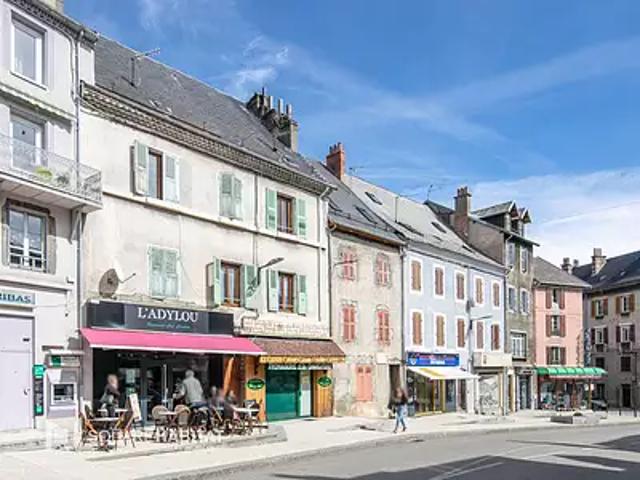 La Mure 38350 Achat / Vente immeuble au dernier étage