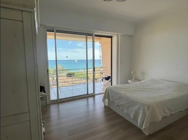 LA NAPOULE DUPLEX DE 68 M², 2 CHAMBRES, VUE MER