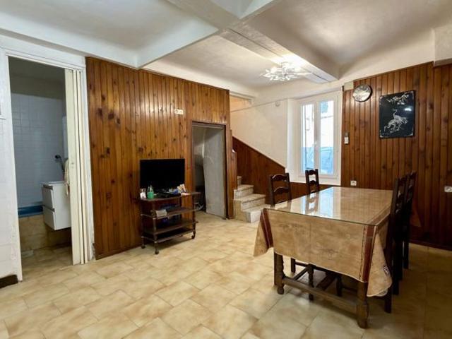 LA PENNE SUR HUVEAUNE, MAISON DE VILLE EN DUPLEX DE TYPE 2/3