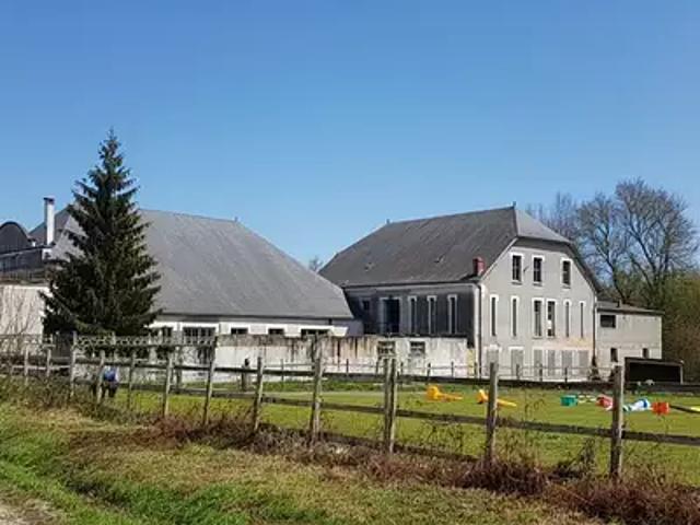 La Pellerine 49490 Achat / Vente divers parking