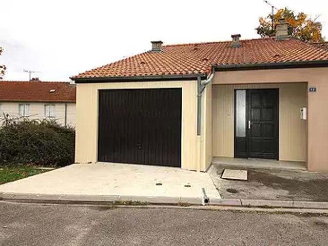 La Porte du Der 52220 Location maison 3 pièces t3 au dernier étage terrasse