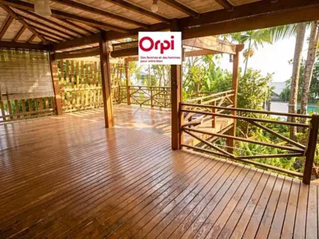 La Possession 97419 Achat / Vente maison 6 pièces t6 piscine jardin