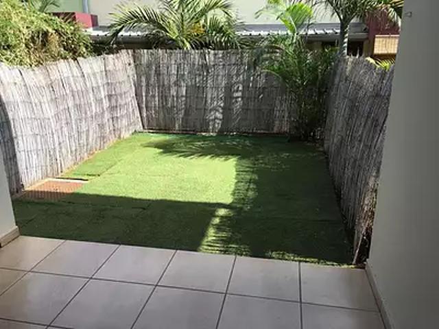 La Possession 97419 Achat / Vente appartement 1 pièce t1 jardin