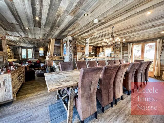 Chalet with 11 rooms on sale in La Plagne Tarentaise 341 m² | dreamo. Ch