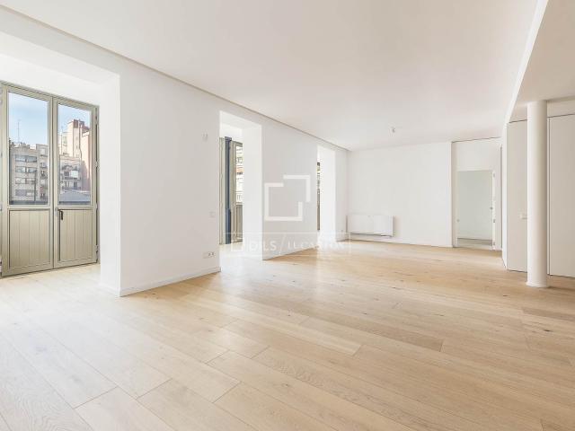 La promoción de obra nueva Rambla Catalunya 107 es el ejempl. 150m² Barcelona