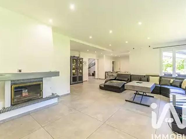 La Queue en Brie 94510 Achat / Vente maison 8 pièces t8