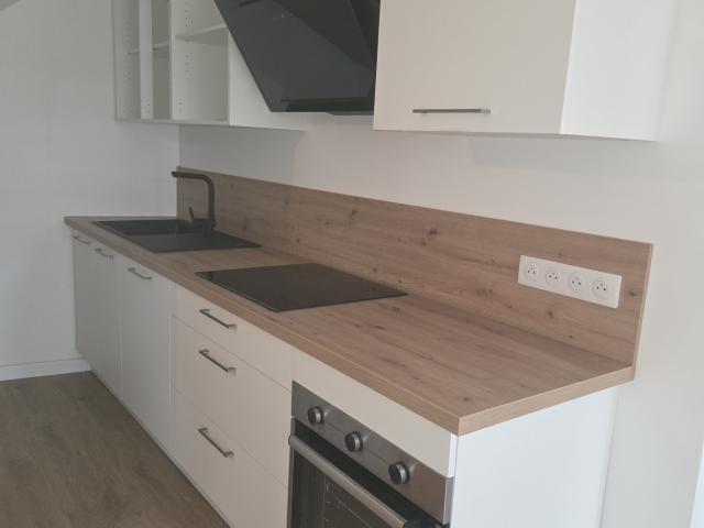 LA REOLE APT T3 RDC AVEC JARDINET
