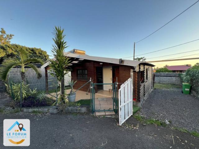 LA RIVIERE SAINT LOUIS 97421 CHALET LUMINEUX PROCHE DES COMM