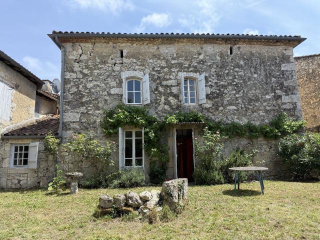 LA ROMIEU | Maison de caractère d'environ 149m2 habitable av. 149m² La Romieu