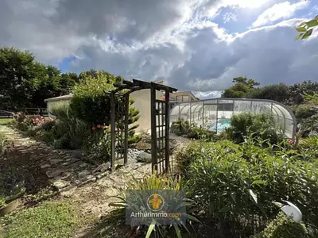 La Ronde 17170 Achat / Vente maison 5 pièces t5 piscine
