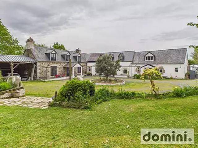 La Roche Jaudy 22450 Achat / Vente maison 12 pièces t12 terrasse parking