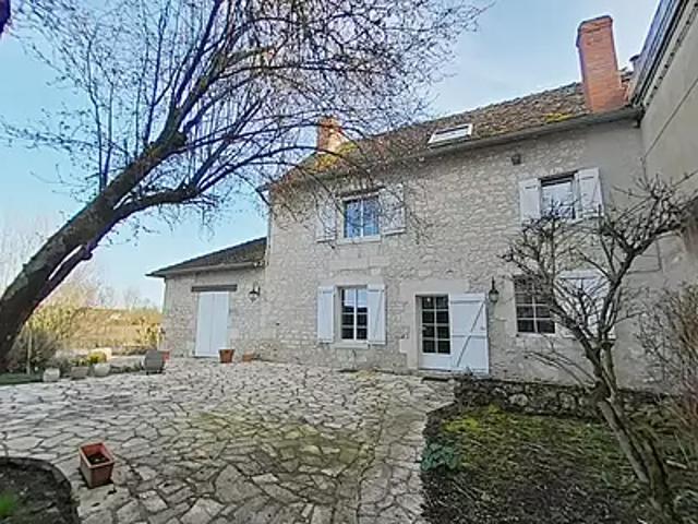 La Roche Posay 86270 Achat / Vente maison 4 pièces t4 au dernier étage cave