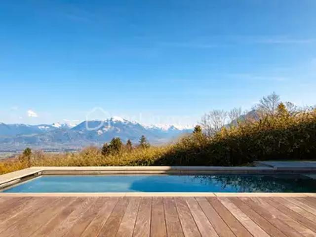 La Roche sur Foron 74800 Achat / Vente maison 10 pièces t10 piscine terrasse