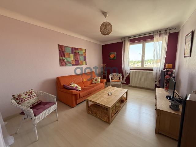LA ROCHE SUR YON HYPER CENTRE VILLE Appartement type 2