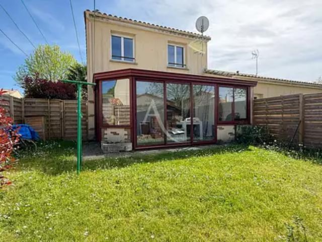 La Roche sur Yon 85000 Achat / Vente maison 6 pièces t6 au dernier étage parking