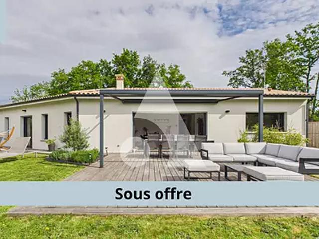 La Roche sur Yon 85000 Achat / Vente maison 6 pièces t6 au dernier étage terrasse