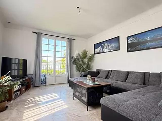 La Roche sur Yon 85000 Achat / Vente maison 6 pièces t6 au dernier étage
