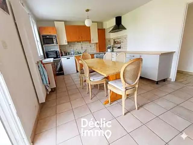 La Roche sur Yon 85000 Achat / Vente maison 7 pièces t7