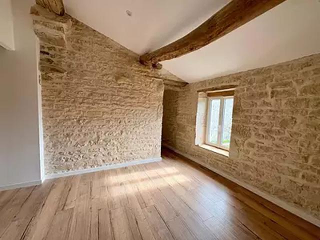 La Rochénard 79270 Achat / Vente maison 4 pièces t4 jardin
