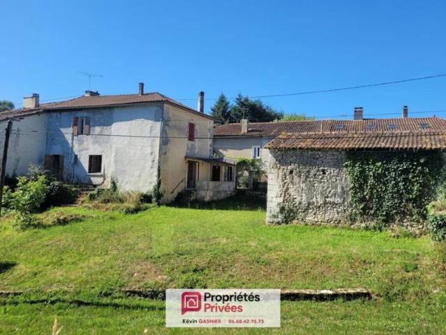 LA ROCHEBEAUCOURT 24340: Maison 5 pièces 88m2