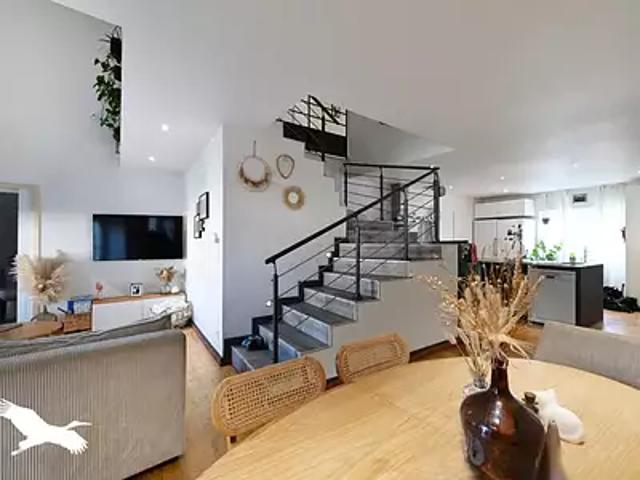 La Rochefoucauld en Angoumois 16110 Achat / Vente maison 5 pièces t5