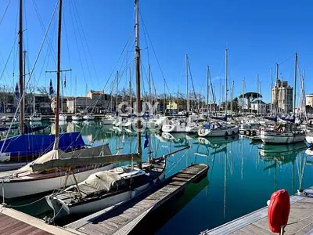 La Rochelle 17000 Achat / Vente appartement 5 pièces t5 au dernier étage cave