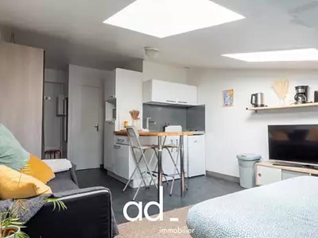 La Rochelle 17000 Achat / Vente appartement 1 pièce t1 au dernier étage
