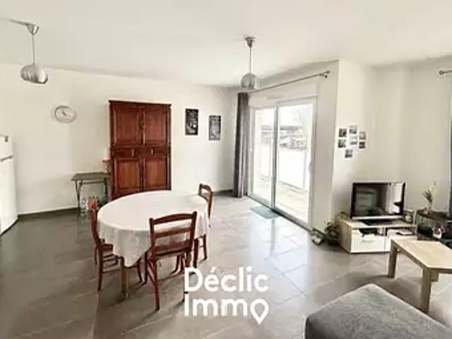 La Rochelle 17000 Achat / Vente appartement 2 pièces t2 au dernier étage balcon