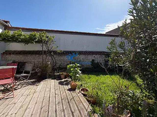 La Rochelle 17000 Achat / Vente maison 4 pièces t4 au dernier étage terrasse
