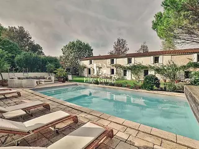 Saint Xandre 17138 Achat / Vente maison 8 pièces t8 au dernier étage
