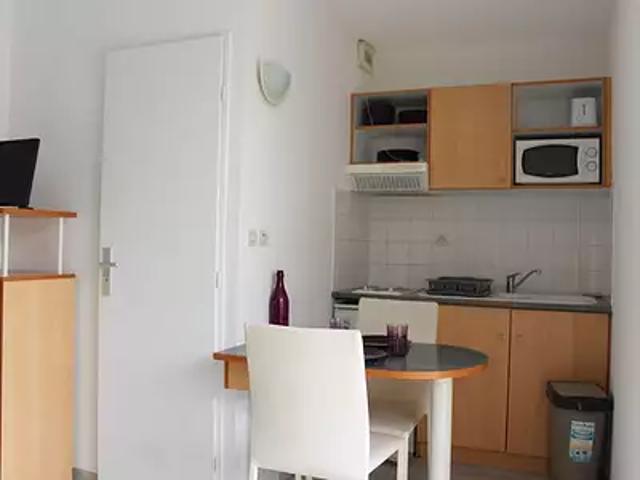 La Rochelle 17000 Location appartement 2 pièces t2 balcon