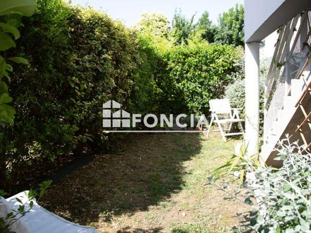 La Rochelle Appartement 2 pièces de 51 m2 avec terrasse couverte et jardin privatif