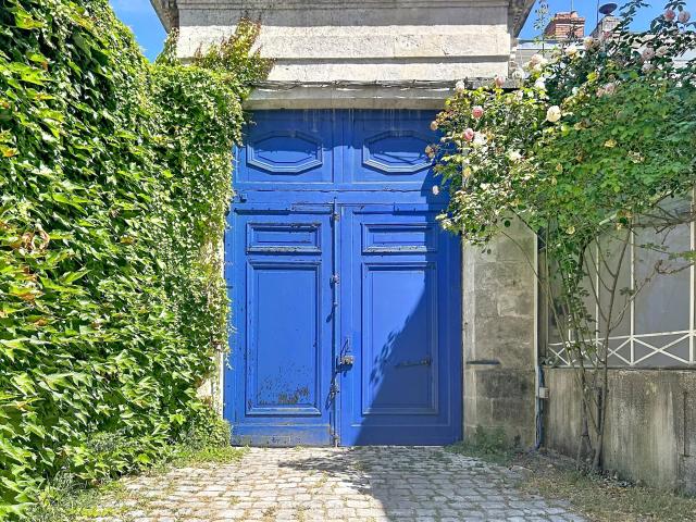 La Rochelle Centre Ville: Hôtel Particulier du XVIIIe siècle