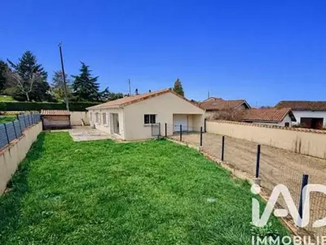 La Rochette 16110 Achat / Vente maison 5 pièces t5 parking