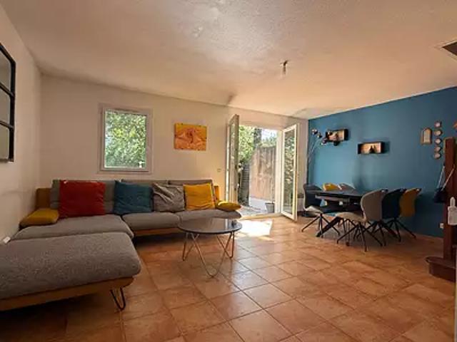 La Roque d'Anthéron 13640 Achat / Vente maison 4 pièces t4 au dernier étage